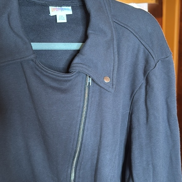 NWT LuLaRoe Presley Moto Charcoal Gray Jacket Asymmetrical Zipper Size 2XL - Picture 3 of 8